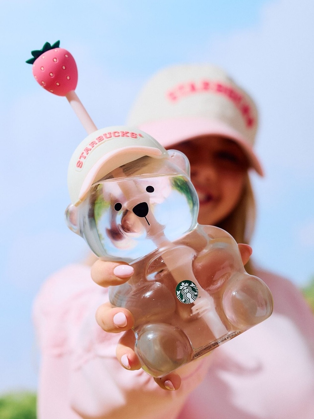 Limited-Edition Bearista™ Glass Cold Cup, 20 ounce Pink Collection Summer 2026 - Picture 6 of 16